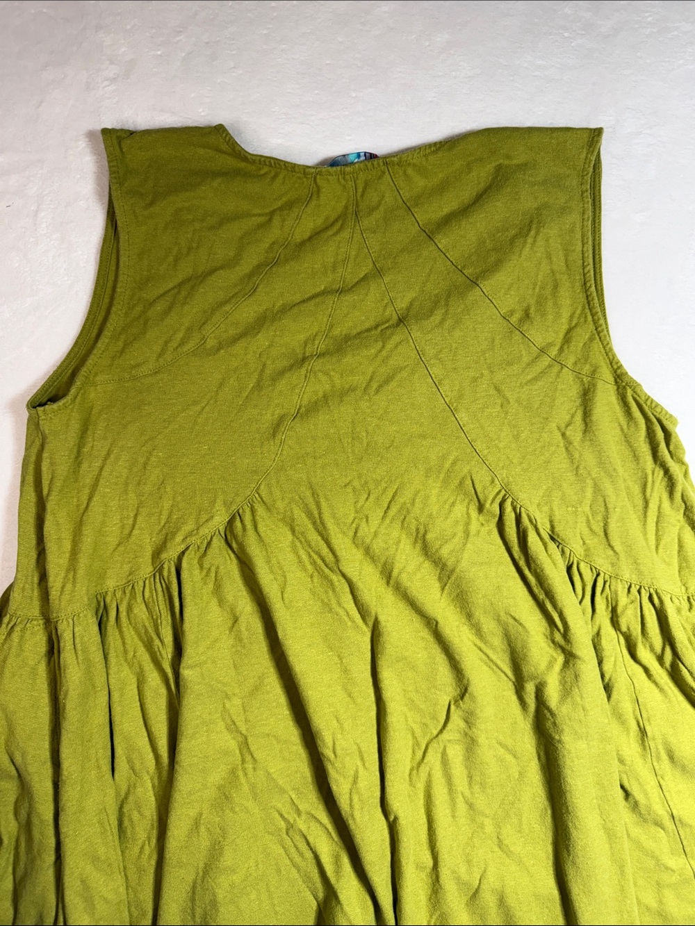 Sleeveless V-Neck Flared Tank Top - Olive Green - Picture 8 of 8